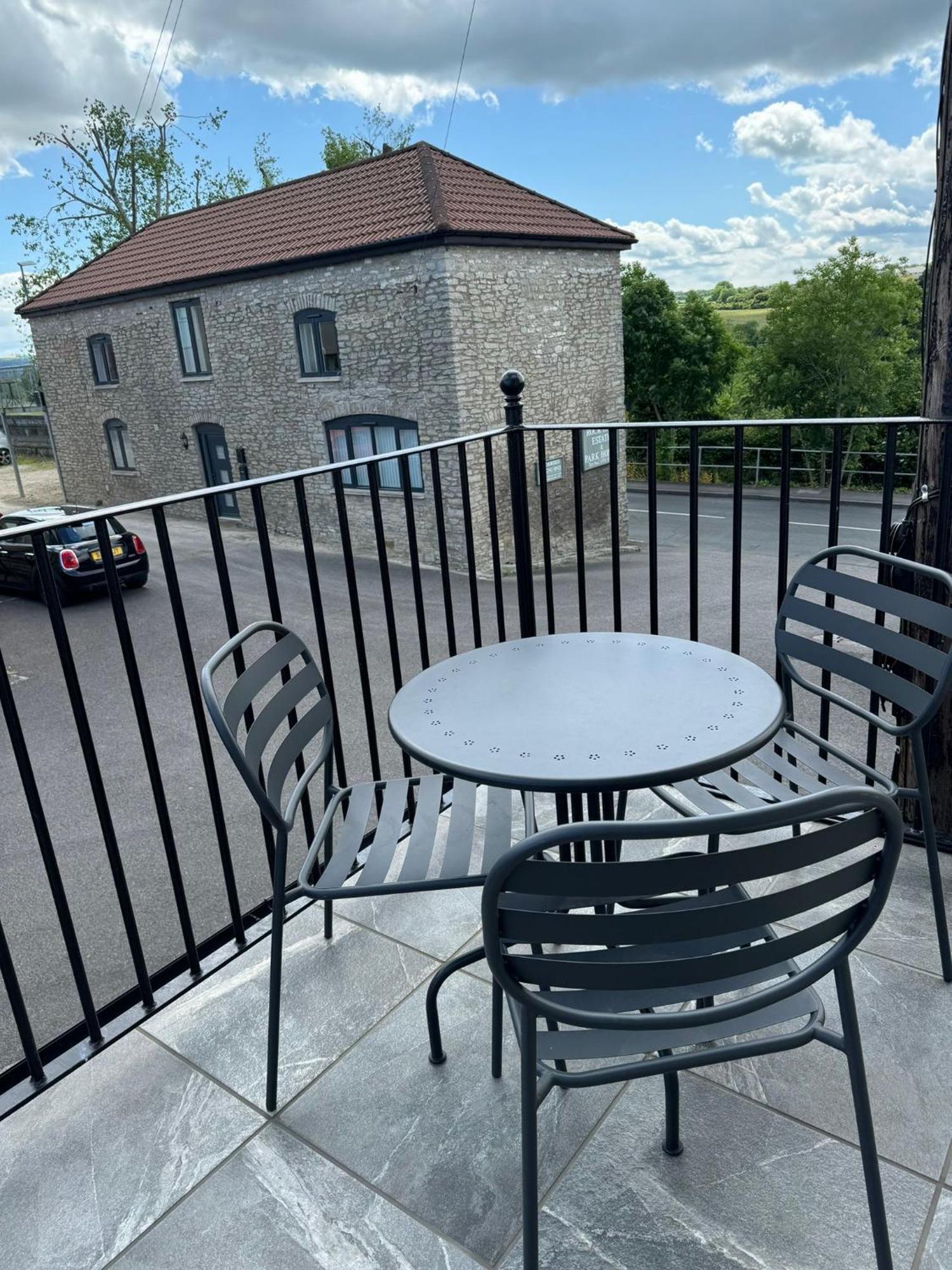 Chew View Luxury Apartment Keynsham Exterior foto